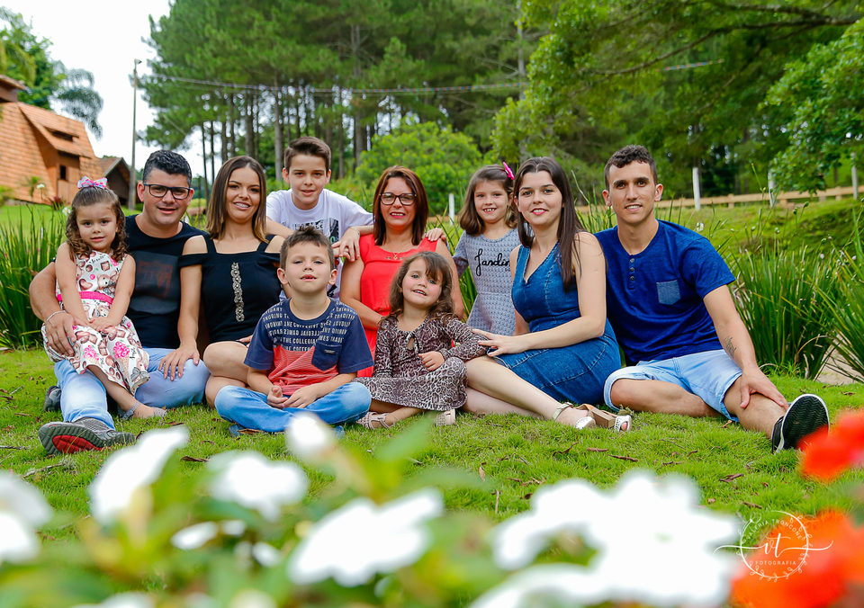 FAMÍLIA HEEEE... FAMÍLIA HAAAA... FAMÍLIA!